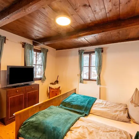 Rustic With Sauna In Bramberg Neukirchen am Grossvenediger